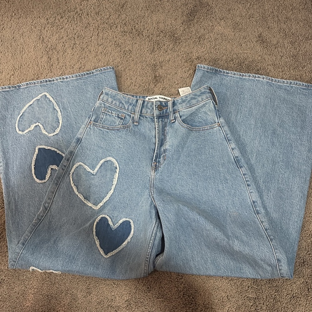 Social Tourist Jeans X Hollister!